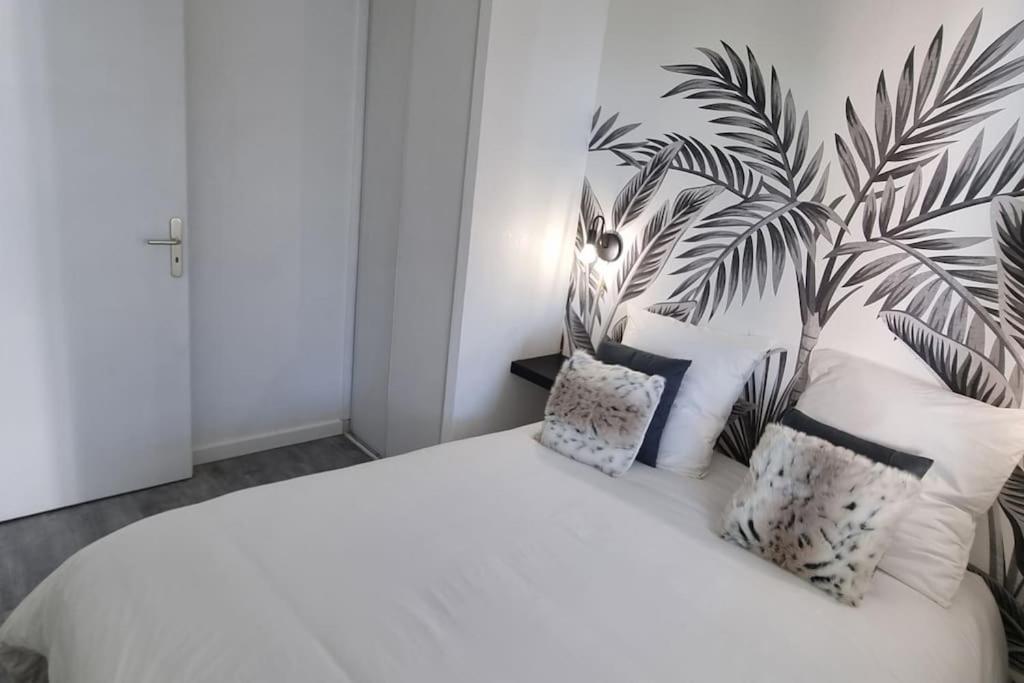 Le Neuburg Sur La Plage Vue Mer Climatisation Piscine Parking Sete Luaran gambar